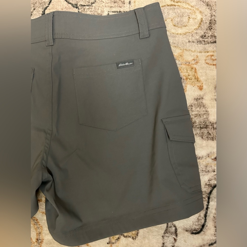 NWOT Eddie Bauer Cargo Pocket Short 5" - Picture 6 of 8